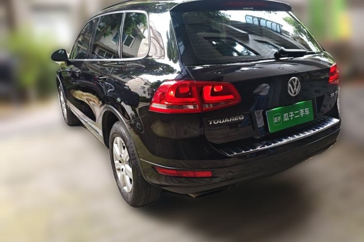 Used Volkswagen Touareg 2014 3.0 TSI New Edition Rear Left 45 Deg