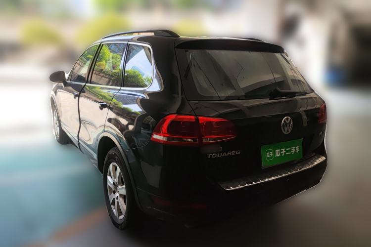 Used Volkswagen Touareg 2014 3.0 TSI New Edition Rear Left 45 Deg