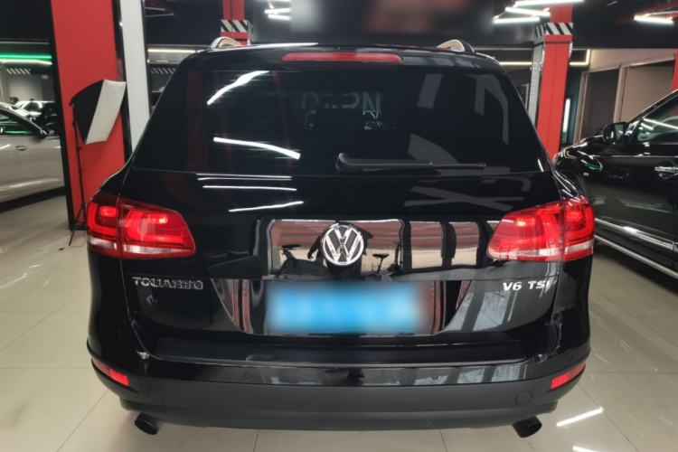 Used Volkswagen Touareg 2014 3.0 TSI New Edition Rear