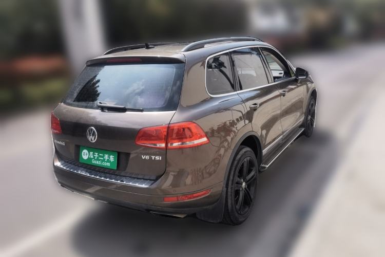 Used Volkswagen Touareg 2014 3.0 TSI New Edition Rear Right 45 Deg