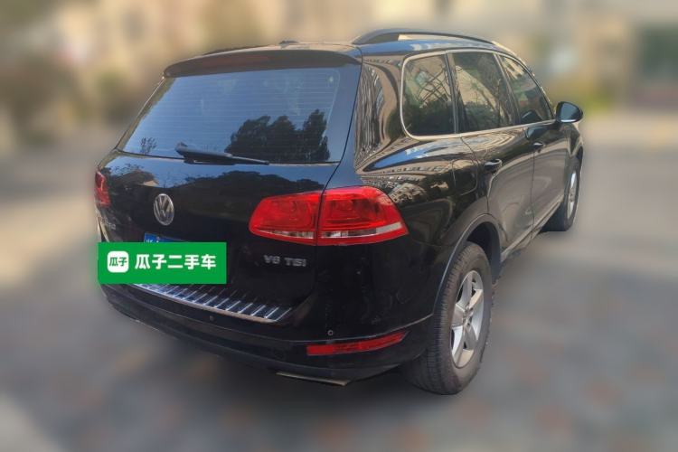 Used Volkswagen Touareg 2014 3.0 TSI New Edition Rear Right 45 Deg