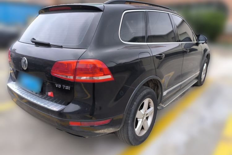 Used Volkswagen Touareg 2014 3.0 TSI New Edition Rear Right 45 Deg