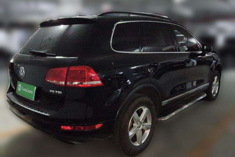 Used Volkswagen Touareg 2014 3.0 TSI New Edition Rear Right 45 Deg