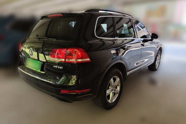 Used Volkswagen Touareg 2014 3.0 TSI New Edition Rear Right 45 Deg