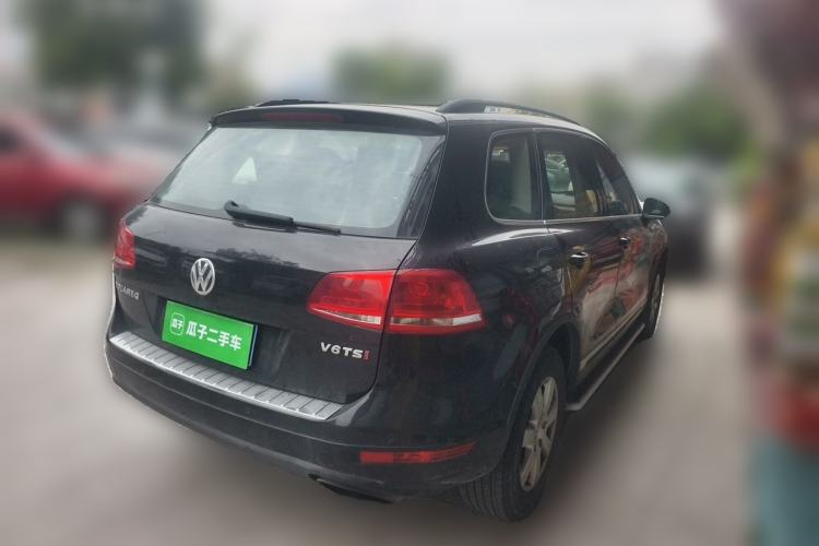 Used Volkswagen Touareg 2014 3.0 TSI New Edition Rear Right 45 Deg