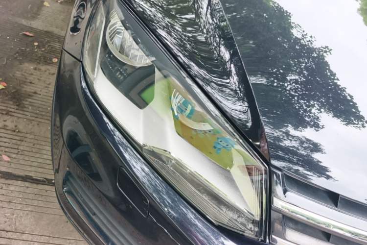 Used Volkswagen Touareg 2014 3.0 TSI New Edition Right Front Headlight