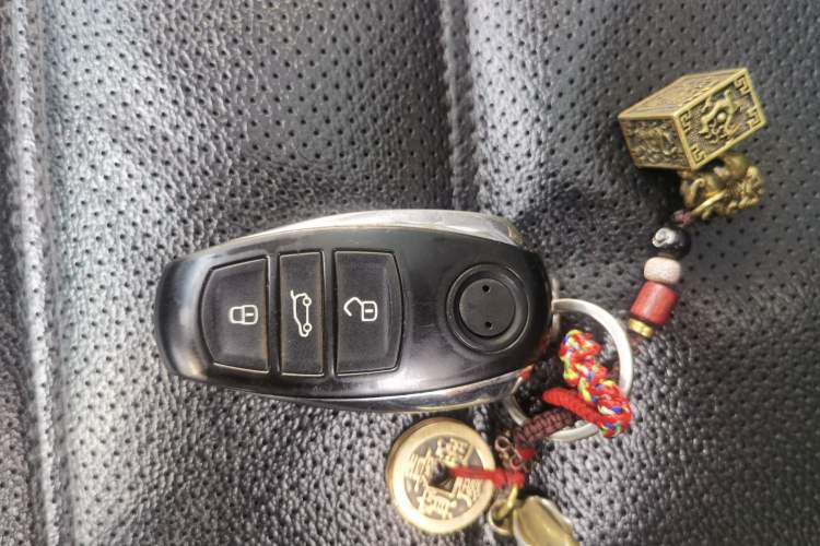 Used Volkswagen Touareg 2014 3.0 TSI New Edition Vehicle Key