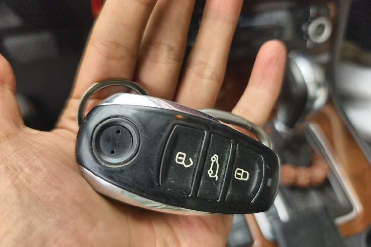 Used Volkswagen Touareg 2014 3.0 TSI New Edition Vehicle Key