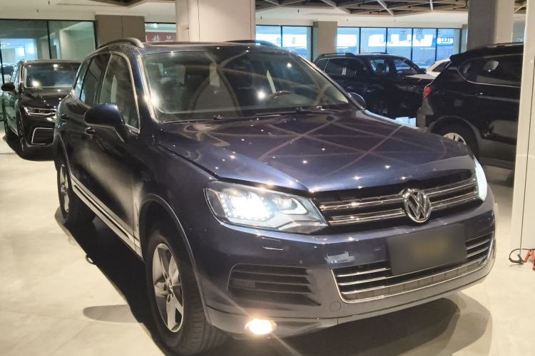 Used Volkswagen Touareg 2014 3.0 TSI New Edition Exterior 2
