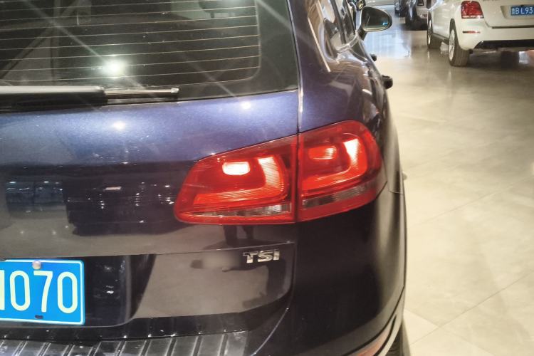 Used Volkswagen Touareg 2014 3.0 TSI New Edition Exterior 6