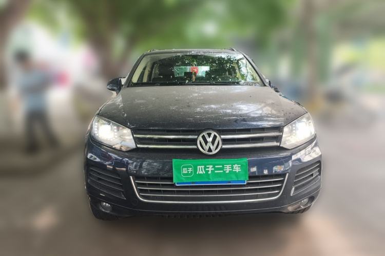 Used Volkswagen Touareg 2014 3.0 TSI New Edition Front