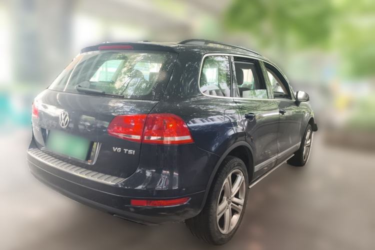 Used Volkswagen Touareg 2014 3.0 TSI New Edition Rear Right 45 Deg