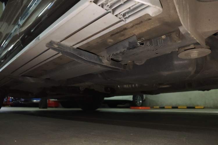 Used Volkswagen Touareg 2014 3.0 TSI New Edition Chassis Rear Left