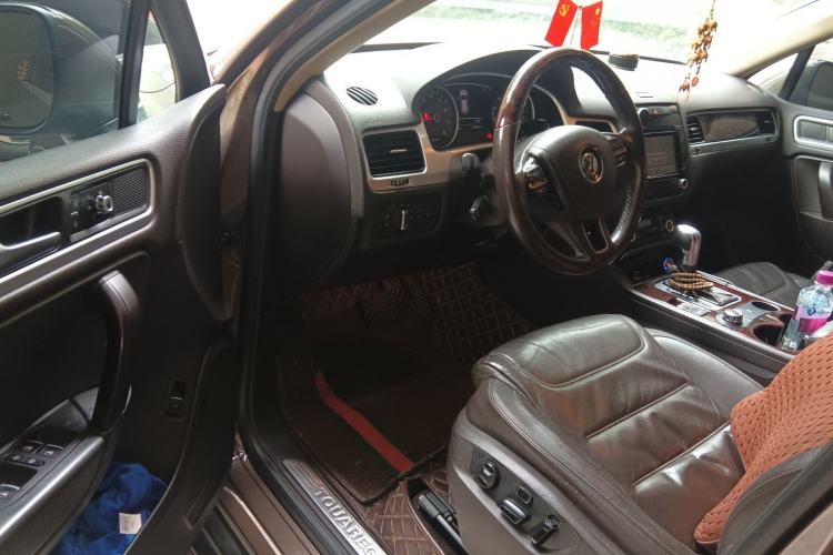 Used Volkswagen Touareg 2014 3.0 TSI New Edition Driver Seat