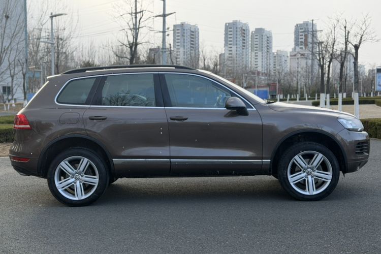 Used Volkswagen Touareg 2014 3.0 TSI New Edition Exterior 3
