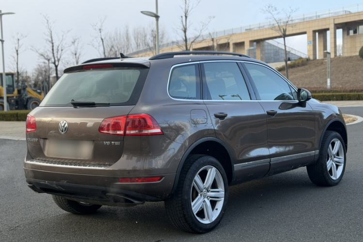 Used Volkswagen Touareg 2014 3.0 TSI New Edition Exterior 5