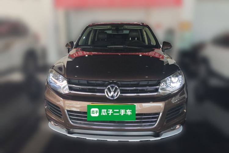 Used Volkswagen Touareg 2014 3.0 TSI New Edition Front