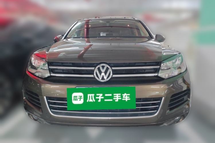 Used Volkswagen Touareg 2014 3.0 TSI New Edition Front