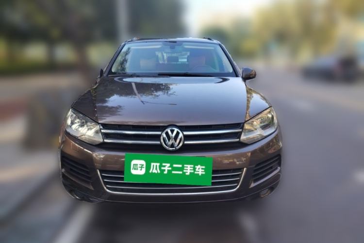 Used Volkswagen Touareg 2014 3.0 TSI New Edition Front