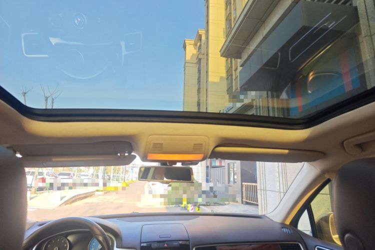 Used Volkswagen Touareg 2014 3.0 TSI New Edition Headliner