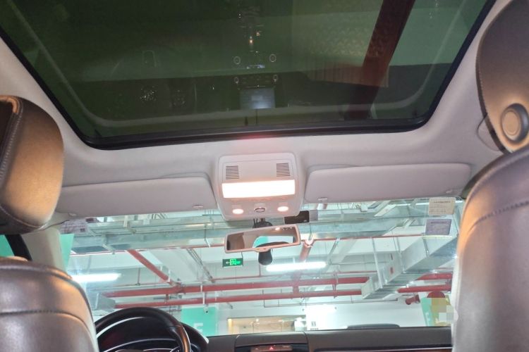 Used Volkswagen Touareg 2014 3.0 TSI New Edition Headliner