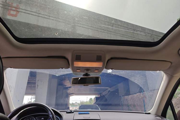 Used Volkswagen Touareg 2014 3.0 TSI New Edition Headliner