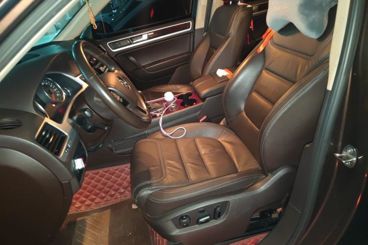 Used Volkswagen Touareg 2014 3.0 TSI New Edition Left Front Seat