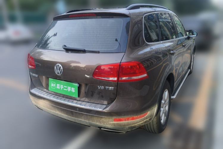 Used Volkswagen Touareg 2014 3.0 TSI New Edition Rear Right 45 Deg