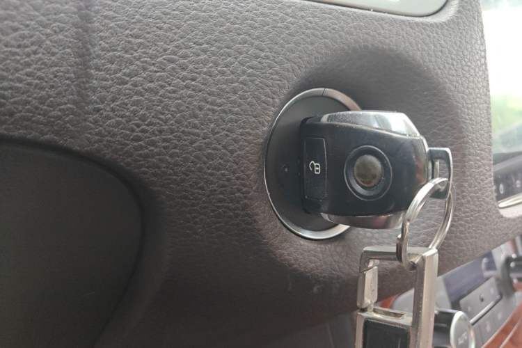 Used Volkswagen Touareg 2014 3.0 TSI New Edition Vehicle Key
