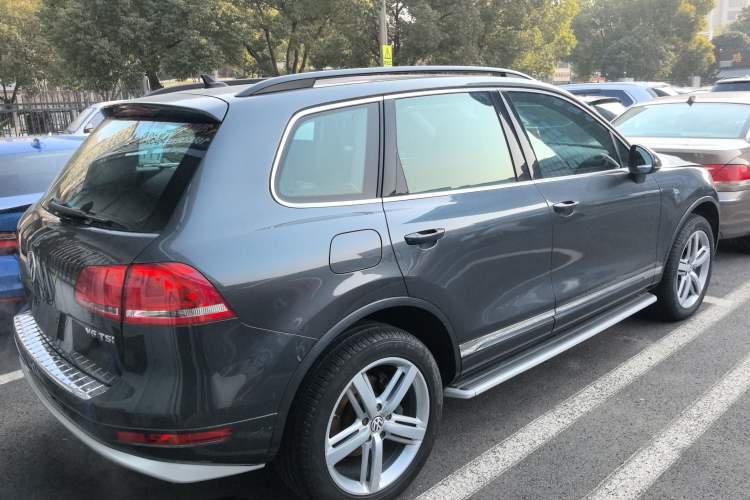 Used Volkswagen Touareg 2014 3.0 TSI New Edition Rear