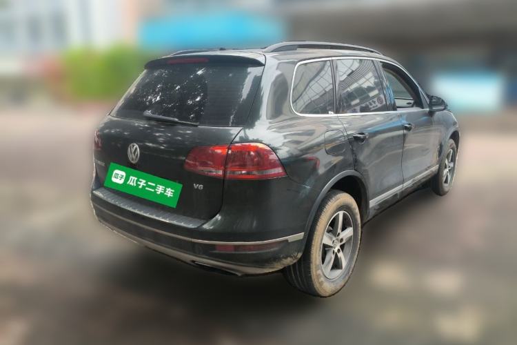 Used Volkswagen Touareg 2014 3.0 TSI New Edition Rear Right 45 Deg