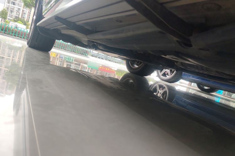 Used Volkswagen Touareg 2014 3.0 TSI New Edition Chassis Rear Left