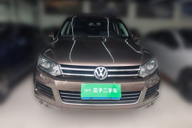 Used Volkswagen Touareg 2014 3.0 TSI New Edition Front