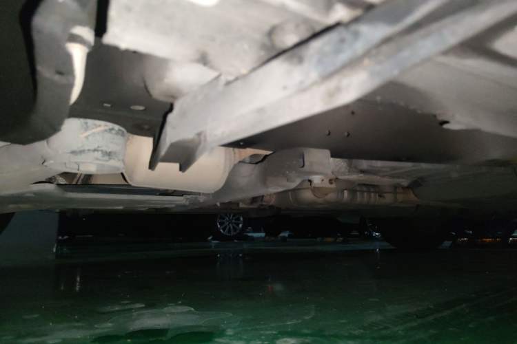 Used Volkswagen Touareg 2014 3.0 TSI New Edition Chassis Front Left
