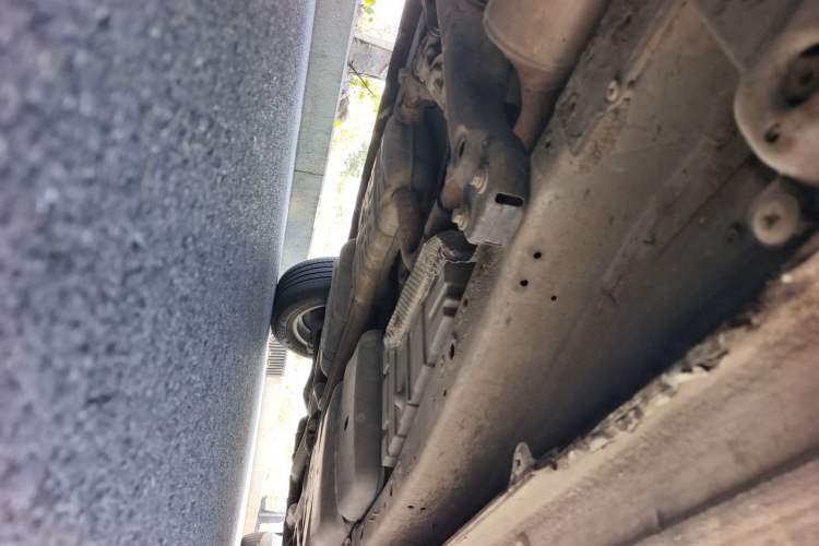 Used Volkswagen Touareg 2014 3.0 TSI New Edition Chassis Front Left