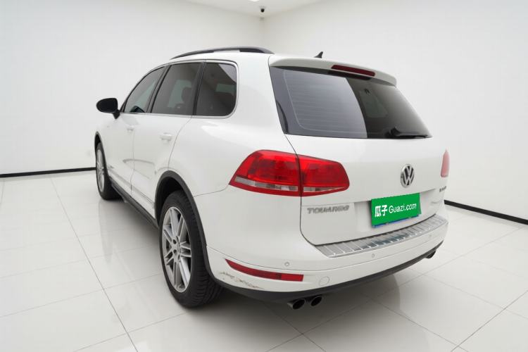 Used Volkswagen Touareg 2014 3.0 TSI New Edition Exterior 3