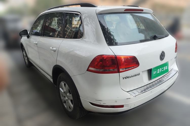 Used Volkswagen Touareg 2014 3.0 TSI New Edition Rear Left 45 Deg