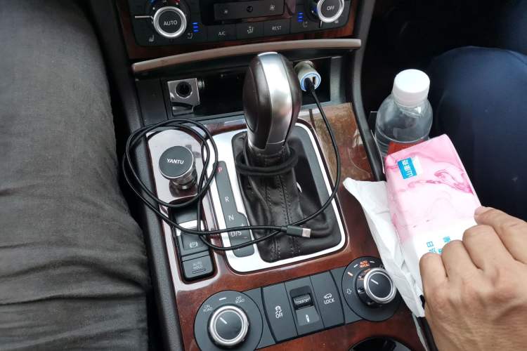 Used Volkswagen Touareg 2014 3.0 TSI New Edition Gear Lever