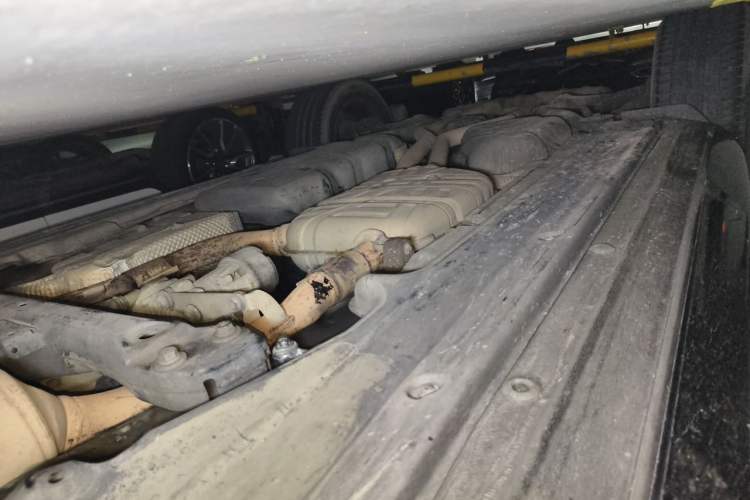 Used Volkswagen Touareg 2015 3.0 TSI Luxury Model Chassis Front Right