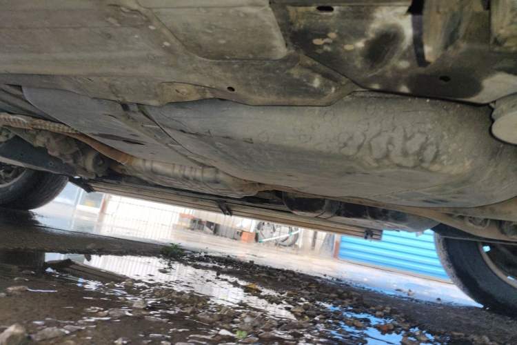 Used Volkswagen Touareg 2015 3.0 TSI Comfort Model Chassis Rear Left