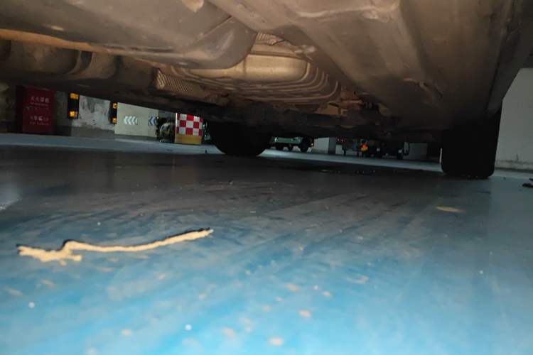 Used Volkswagen Touareg 2015 3.0 TSI Standard Model Chassis Rear Right