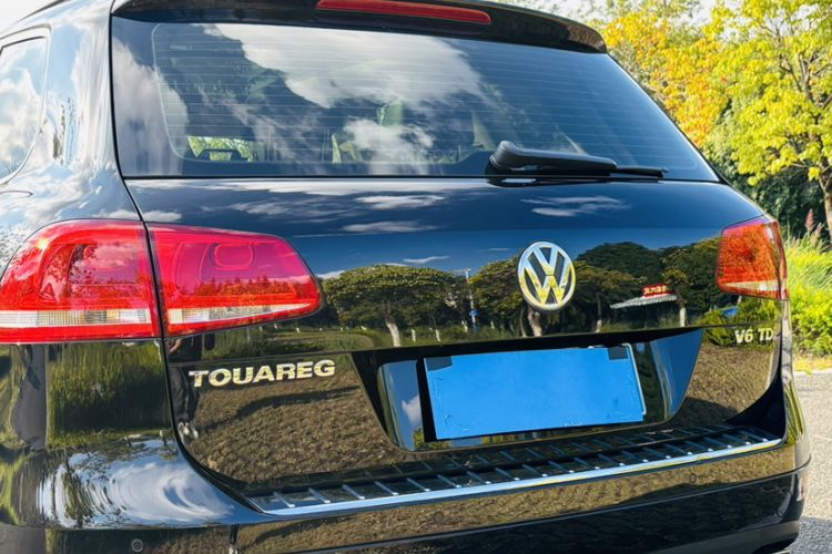 Used Volkswagen Touareg 2015 3.0 TDI Diesel Standard Model Exterior 1