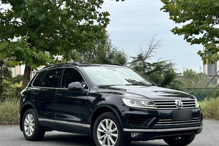Used Volkswagen Touareg 2015 3.0 TSI Standard Model Exterior 3