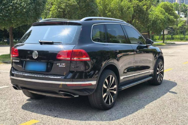 Used Volkswagen Touareg 2015 3.0 TSI Standard Model Exterior 4