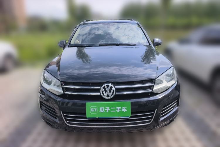 Used Volkswagen Touareg  Front