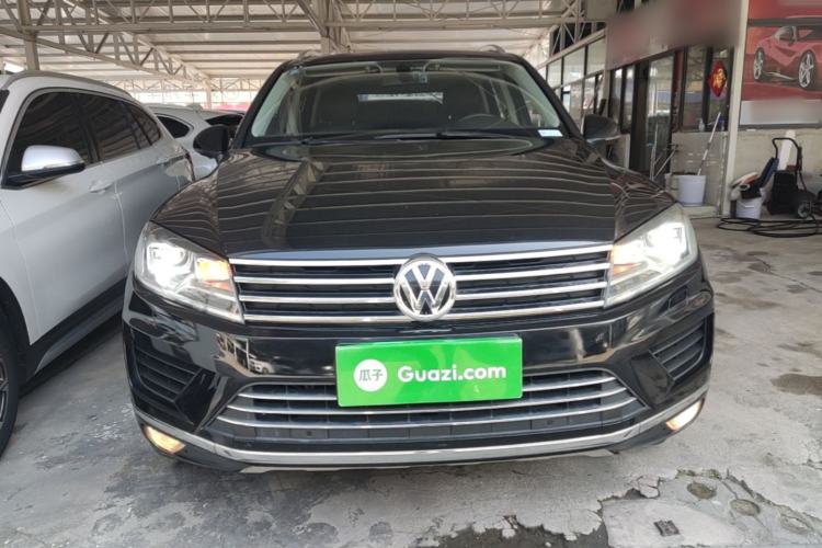 Used Volkswagen Touareg 2015 3.0 TSI Standard Model Front