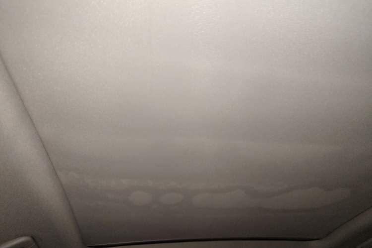 Used Volkswagen Touareg 2015 3.0 TDI Diesel Comfort Model Headliner