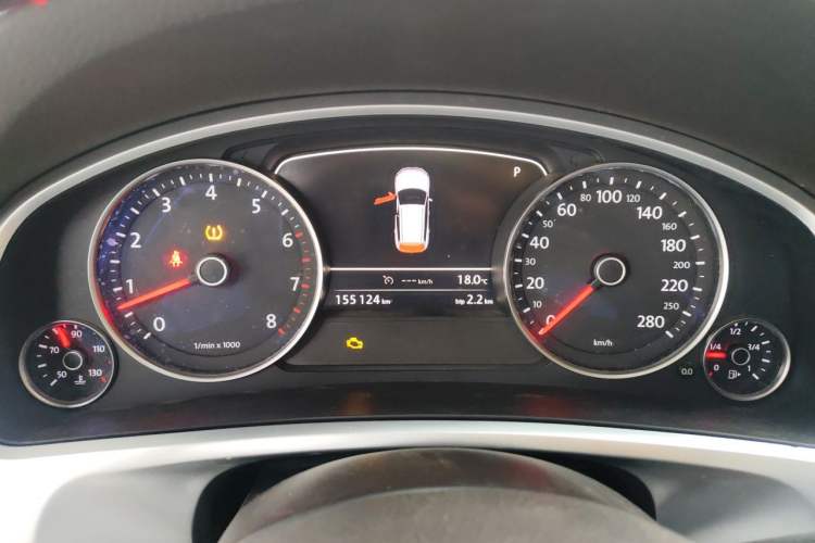 Used Volkswagen Touareg 2015 3.0 TSI Comfort Model Instrument Cluster