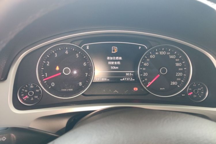 Used Volkswagen Touareg 2015 3.0 TSI Standard Model Instrument Cluster
