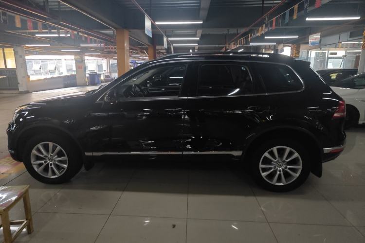 Used Volkswagen Touareg 2015 3.0 TSI Standard Model Left Side